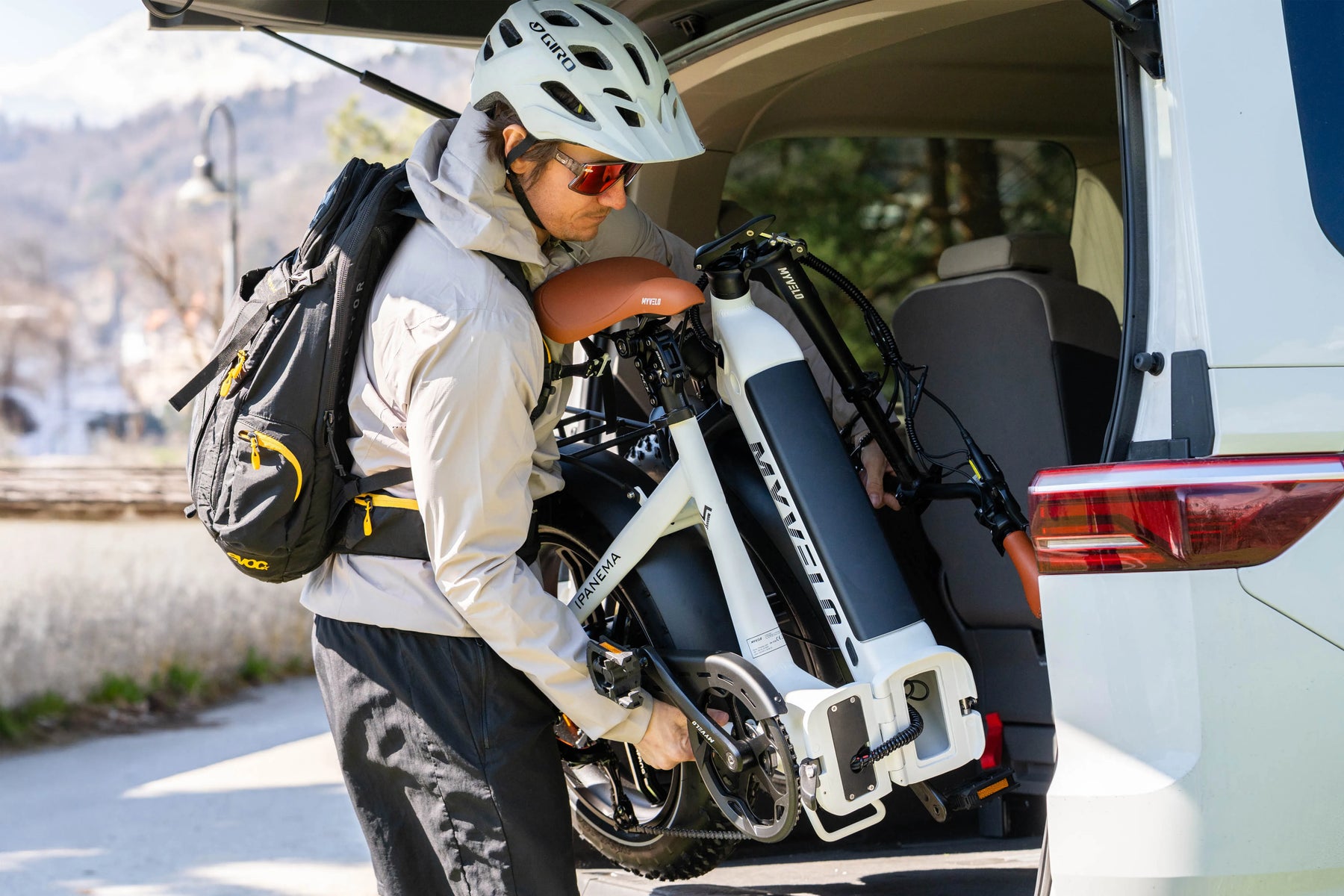 Ist das E-Bike das bessere Moped? E-Bike vs. E-Mofa